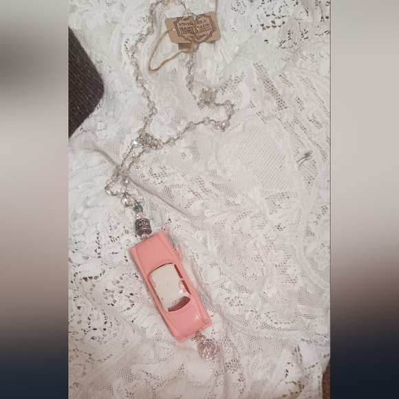 Handmade Necklace: - Picture 8 of 10